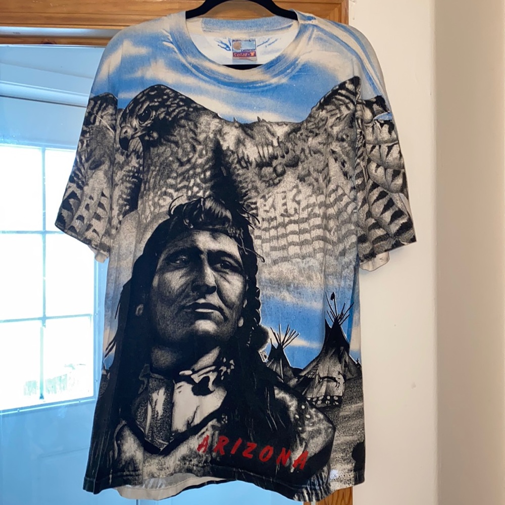 Vintage 90s Native American T-Shirt L